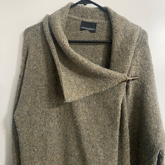 Cynthia Rowley Cardigan - Picture 2 of 4